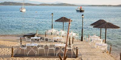 Armyra Restaurant
