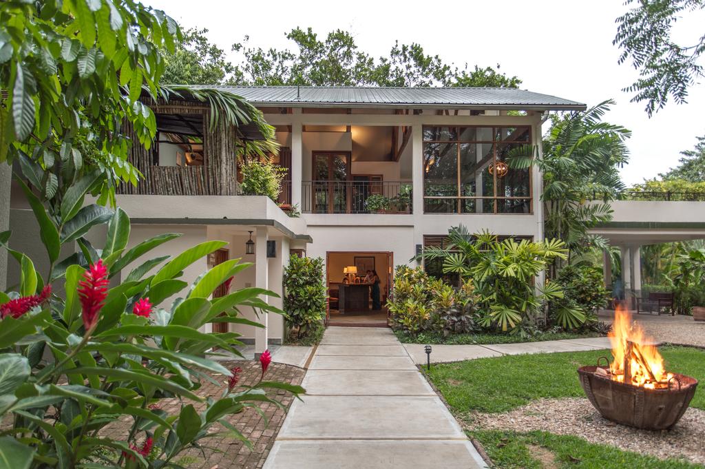 Kaana Resort