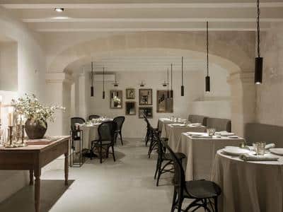 Jacaranda Restaurant