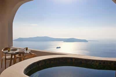 Superior Suite - Outdoor Heated Jacuzzi & Dining A