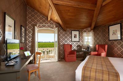 Residence Deluxe Room