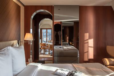 Two Bedroom Lake View Suite