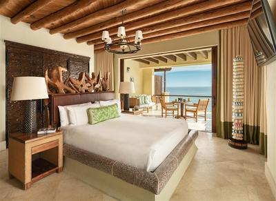 1 Bedroom Ocean View Suite