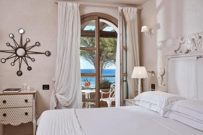 Superior Sea View Room