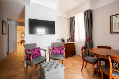Junior Suite  - Living Room
