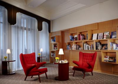 Lanson Place Hotel image