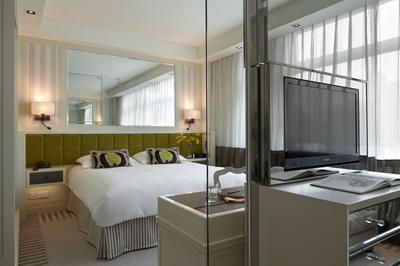 Lanson Place Hotel image