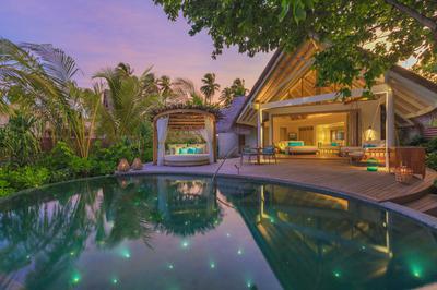 Beach Pool Villa - Pool Deck