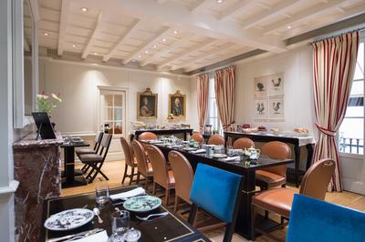 Breakfast Room