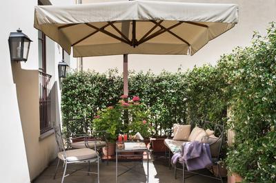 Leonardo Da Vinci Apartment