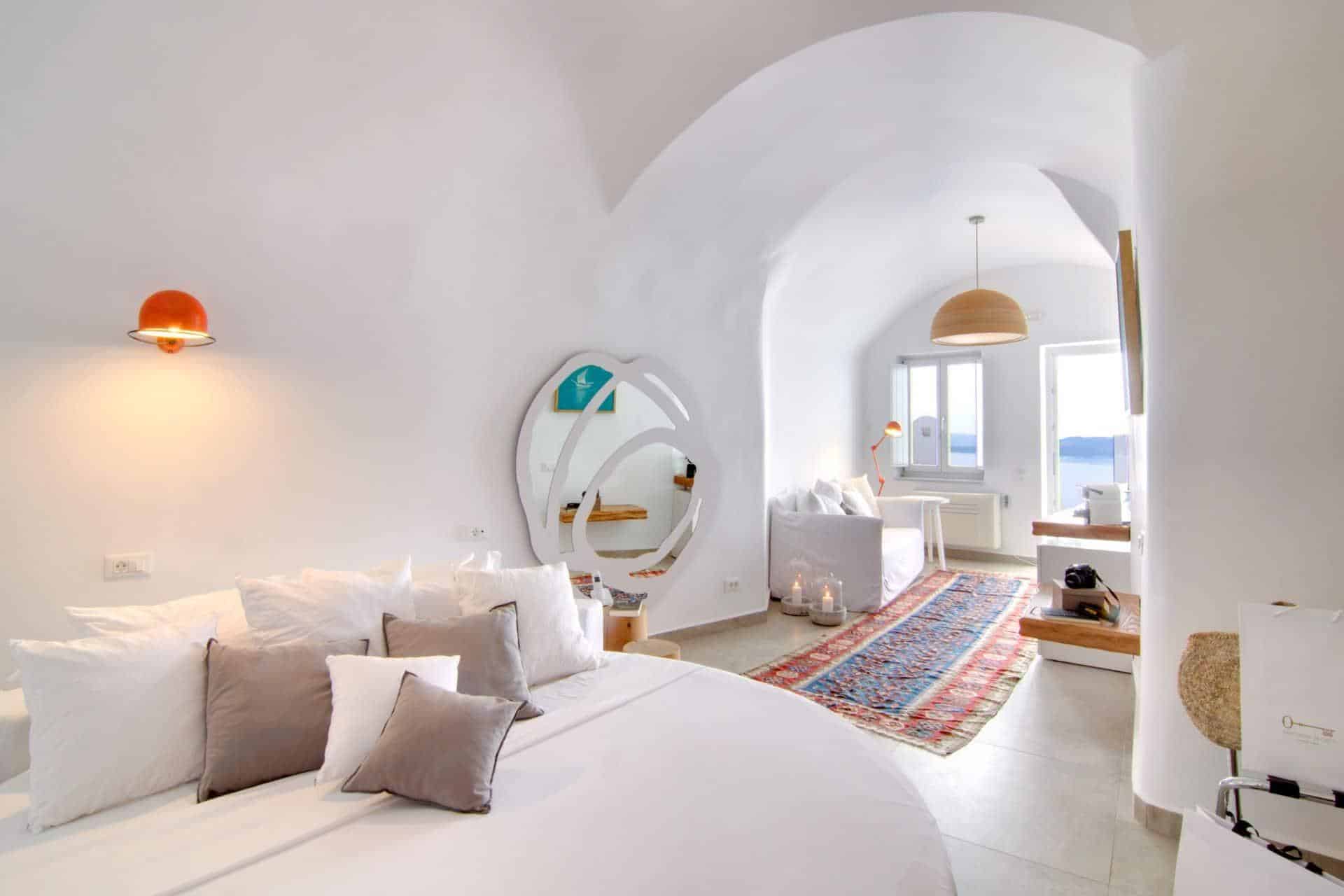 Santorini Secret Suites & Spa