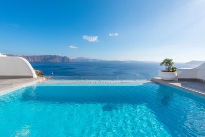 Honeymoon Suite