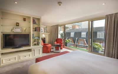 Guest room