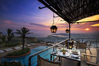 Tuti Restaurant