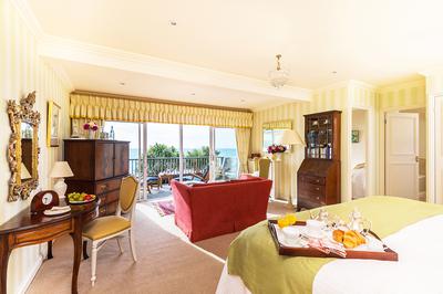 Sea View Rooms