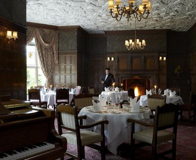The Oak Room Restaurant