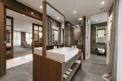 Cocoon Garden Suite