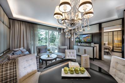 Signature Park Suite