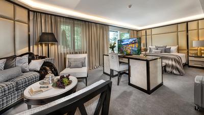Serenity Junior Suite
