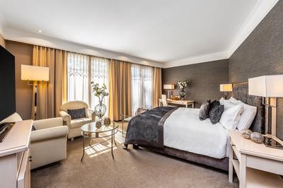 Prestige Junior Suite