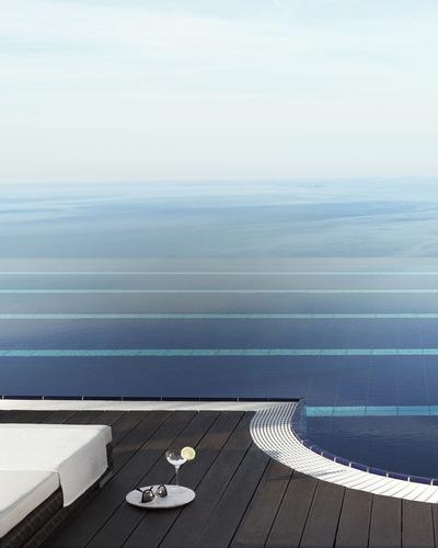 Pool Bar