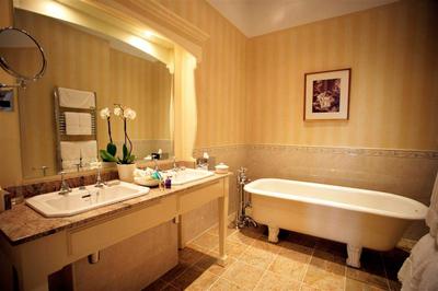 Mansion State Suites