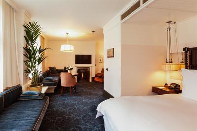 Loft Suite