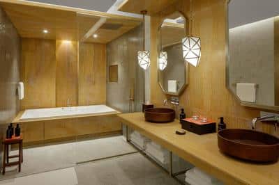 Prince Suite