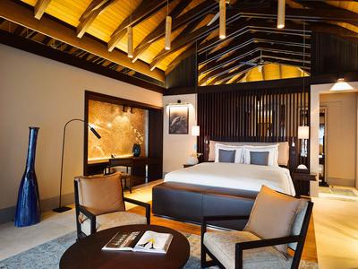 Velaa Private Residence