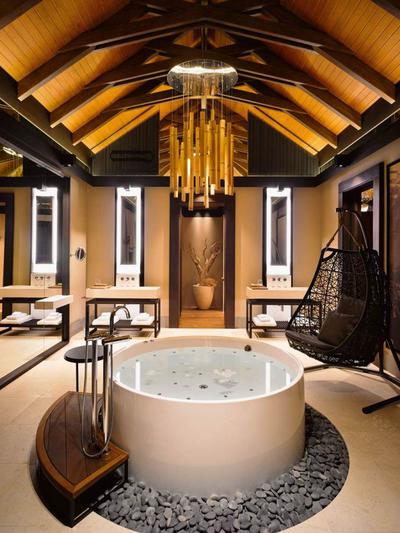 Sunset Deluxe Water Pool Villa