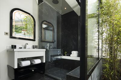 Aurore Suite