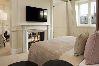 Cleo Suite