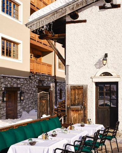 La Grande Ourse Restaurant