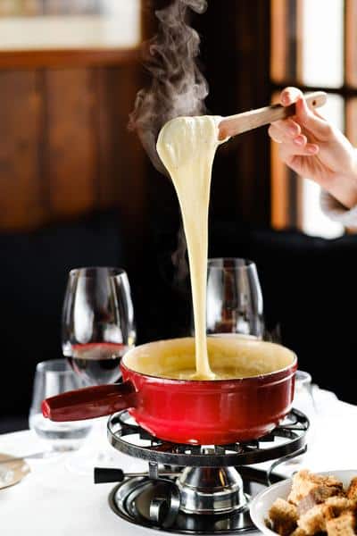 La Grande Ourse Restaurant - Fondue