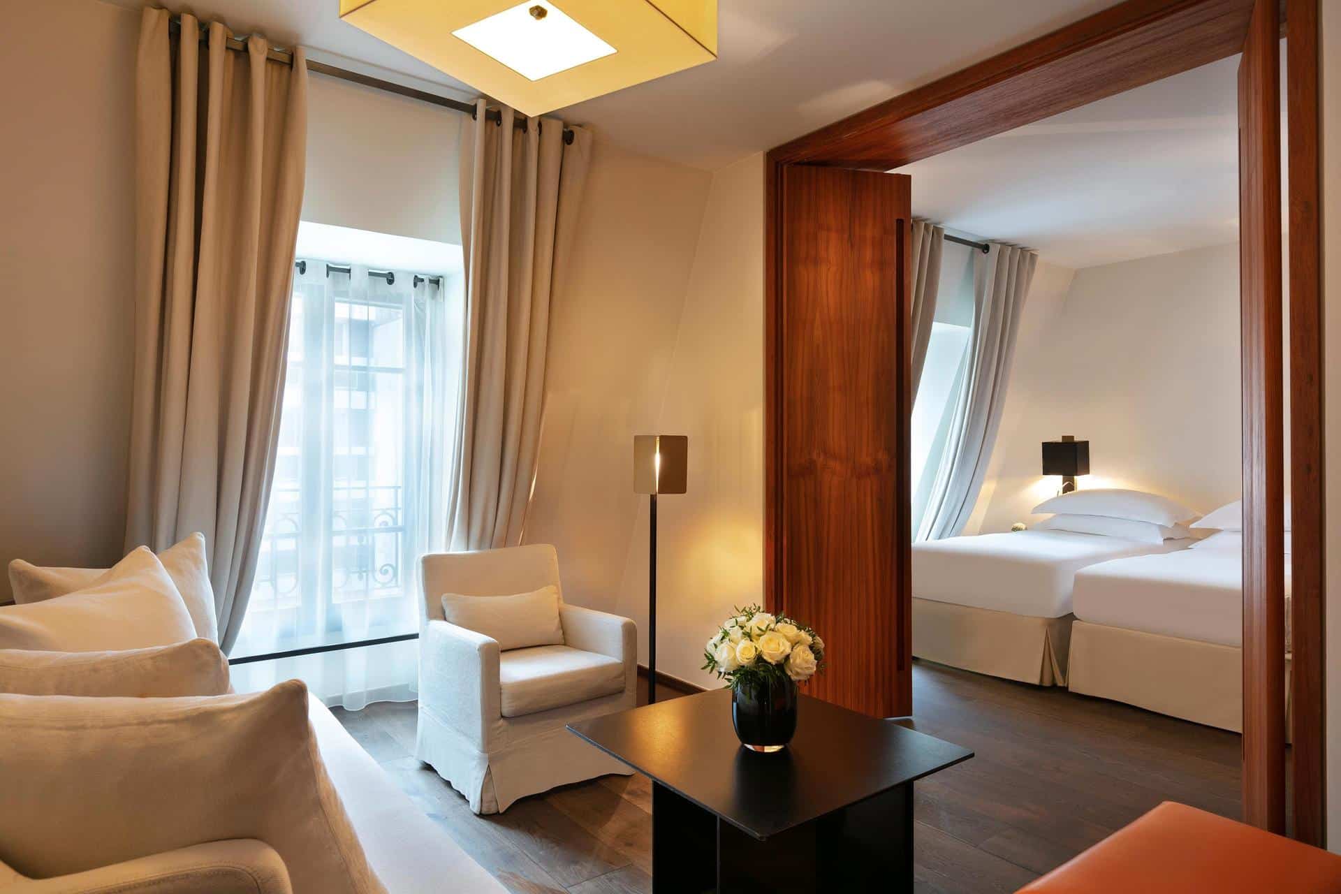 Deluxe Suite