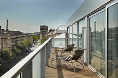 Paris Sky View Terrace