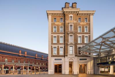 Great Northern Hotel, a Tribute Portfolio Hotel, London image