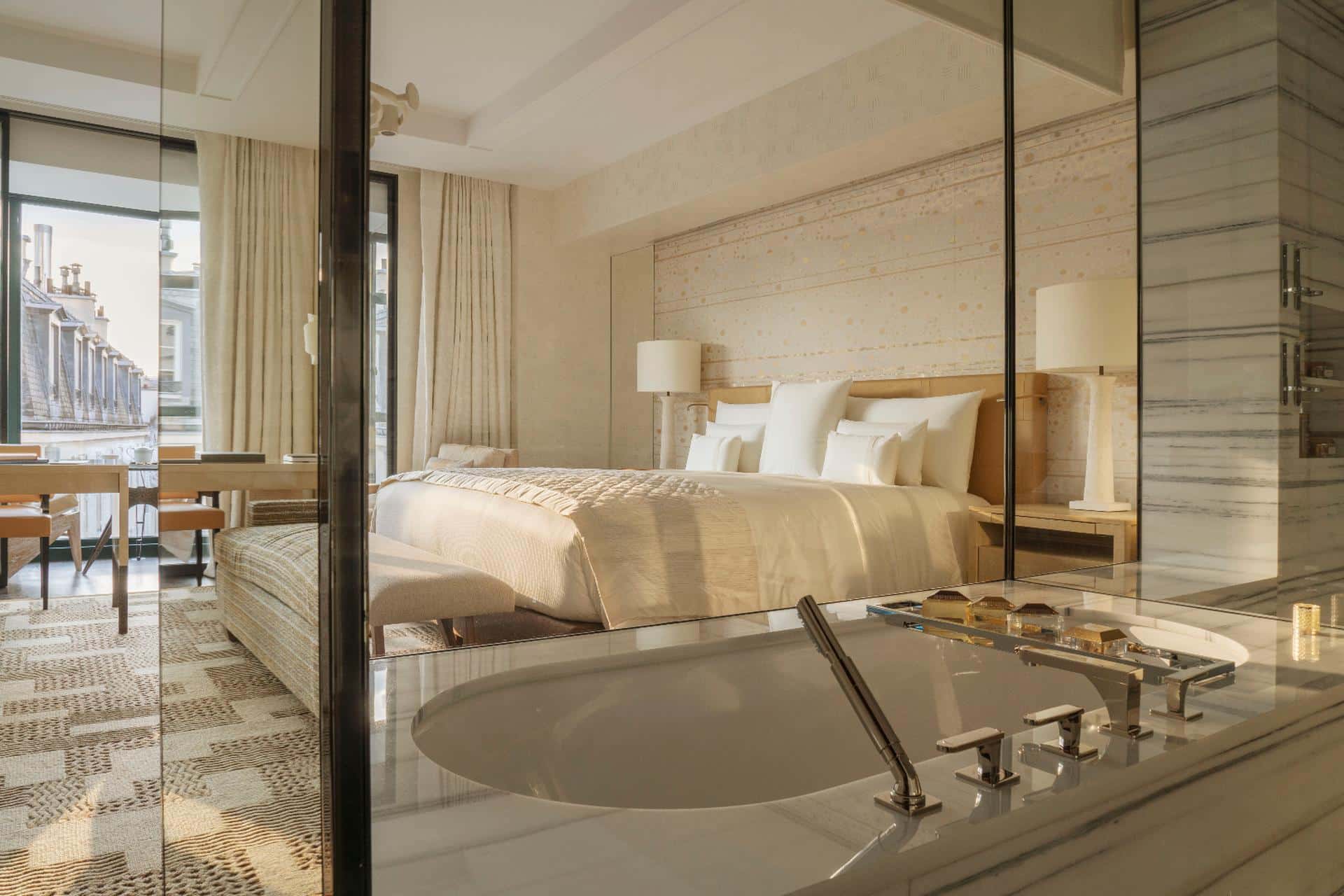Louvre Deluxe Room, King