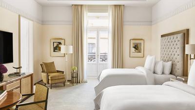 Premier Room