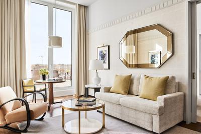Four Seasons Terrace Suite