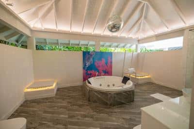 2 Bedroom Lagoon Beach Villa