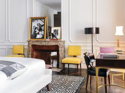 Signature Suite