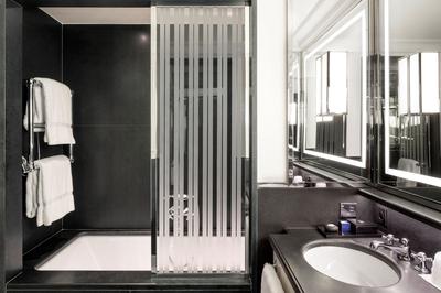 Prestige Room