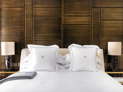 Signature Suite