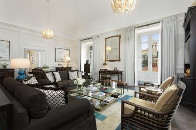 George V Suite