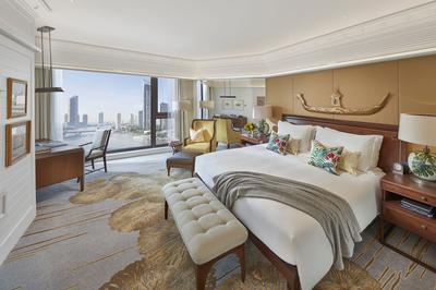 Deluxe Two-Bedroom Theme Suite