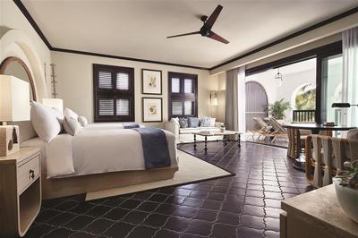 Beachfront Junior Suite