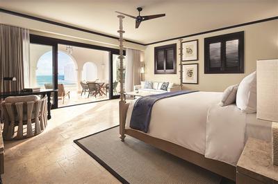 Two Bedroom Beachfront Jonquil Suite