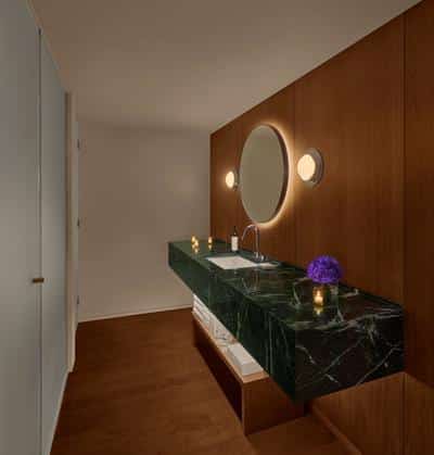 Premier Room