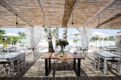 Aneto Restaurant
